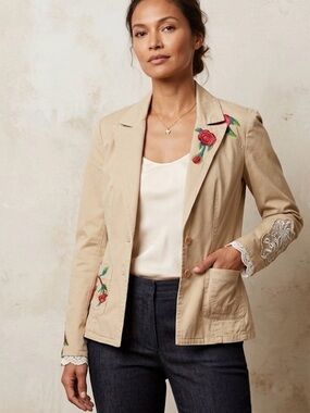 Johnny was,Embroidered Beige Women's Blazer
